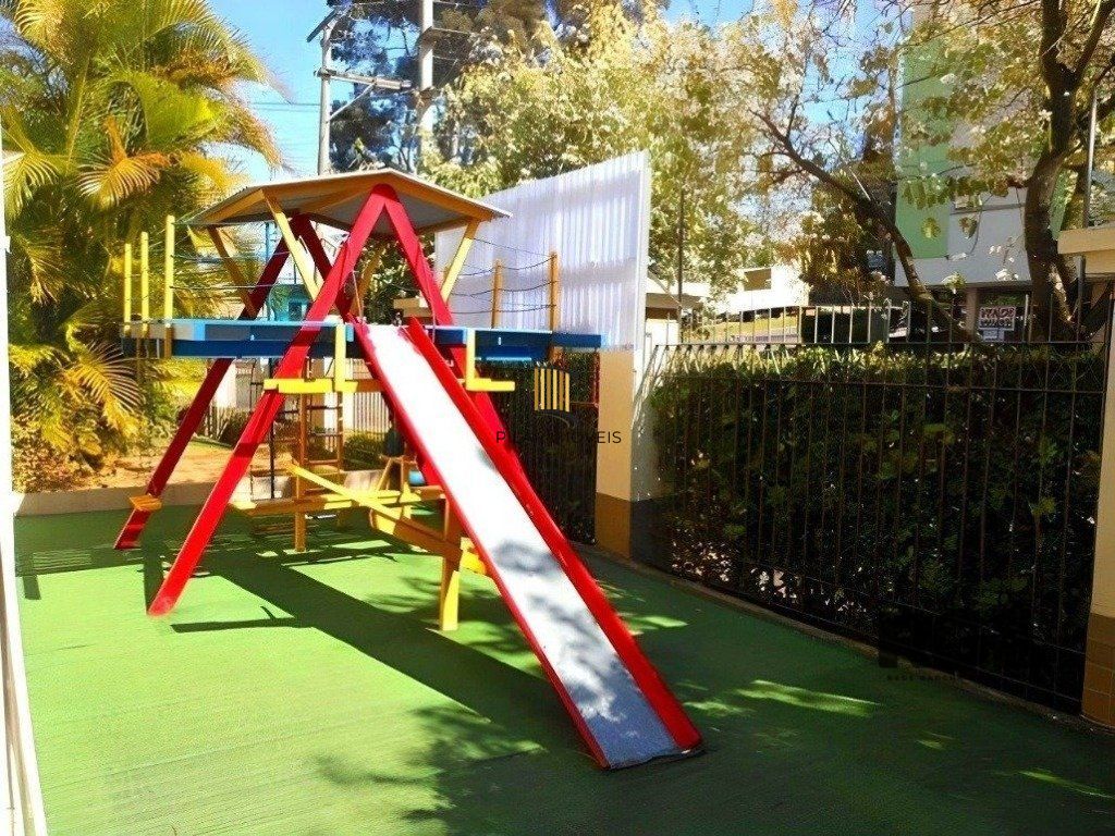 Apartamento para Venda no Petrópolis de 3 dormitórios  vaga e infra