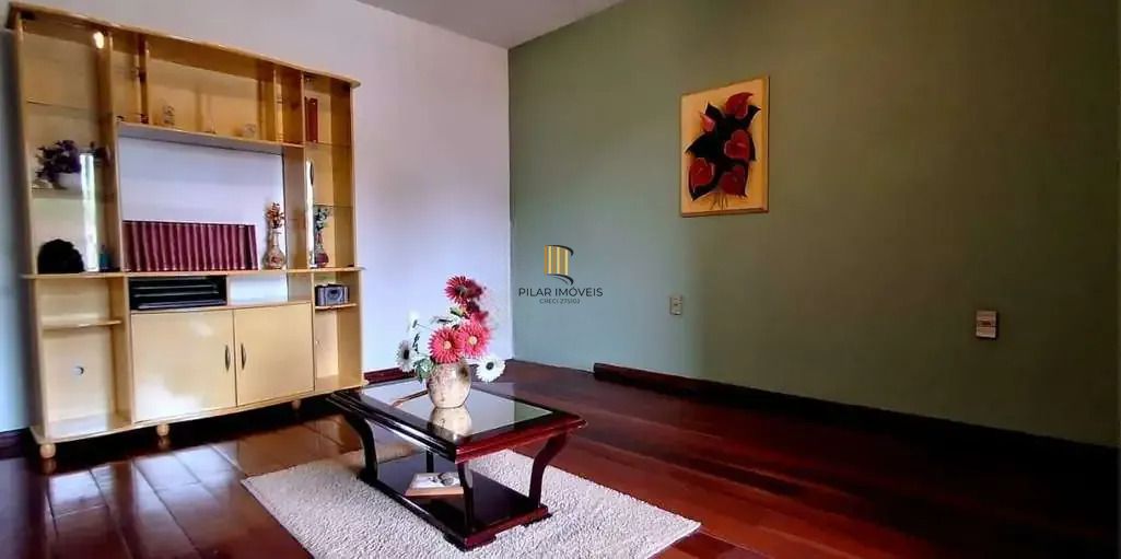 Casa 3 dormitórios no bairro Passo das Pedras
