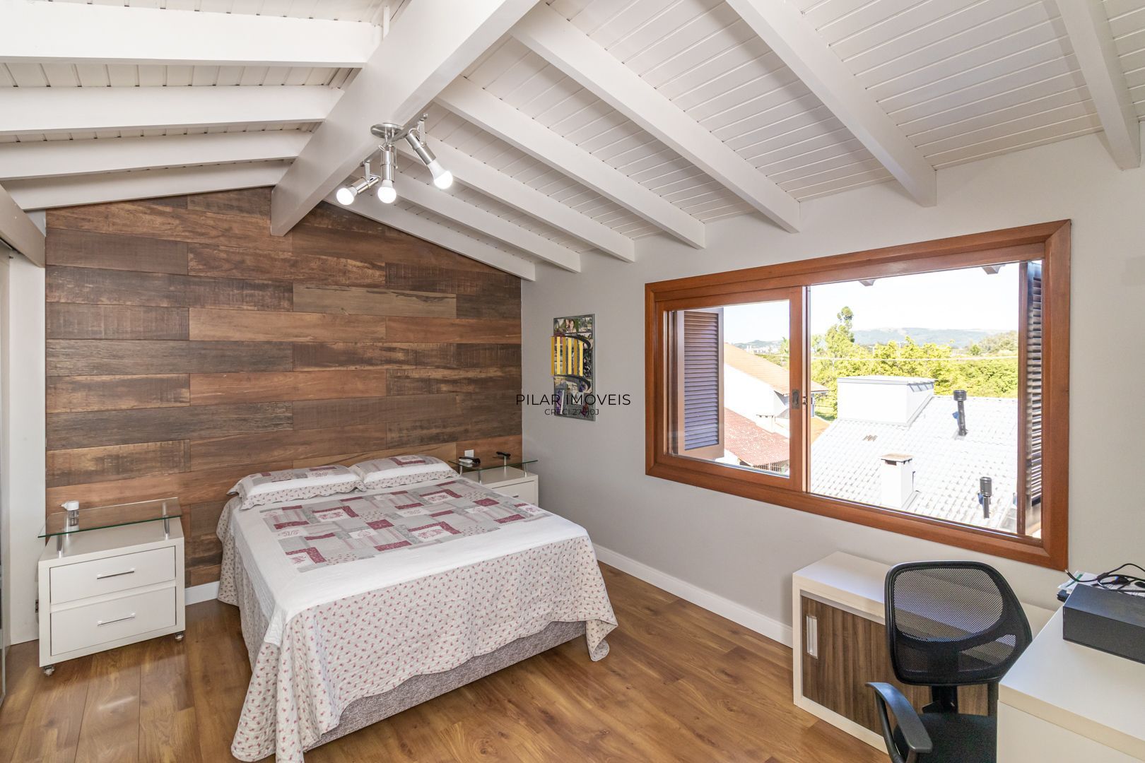 Casa com 3 Quartos à venda, 141m² - Hípica