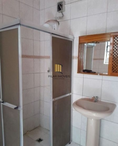 Apartamento no Centro térreo de 2 dormitórios com pátio