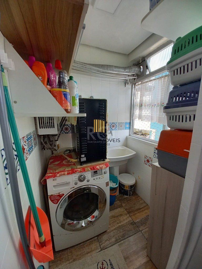 Apartamento de 3 dormitórios, 1 vaga - Passo da Areia