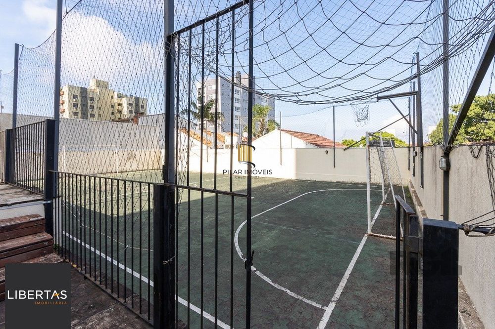 Apartamento amplo no bairro Tristeza de 3 dormitórios e 2 vagas