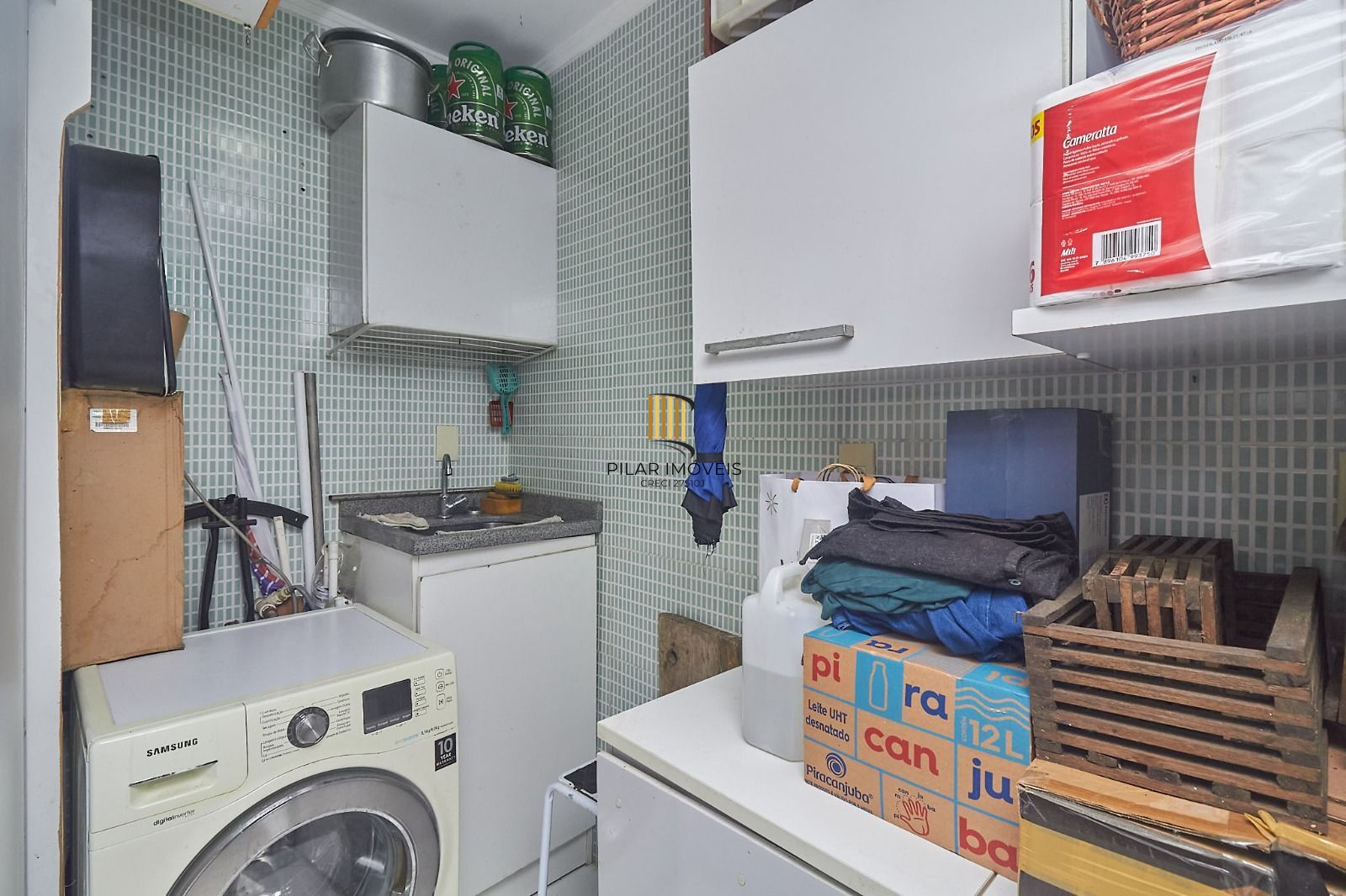 Casa sobrado em condomínio fechado no Alto Petrópolis de 2 dormitórios e vaga