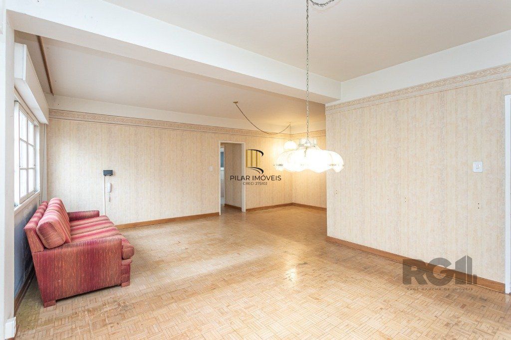 Apartamento no bairro Floresta de 3 dormitórios e vaga DESOCUPADO