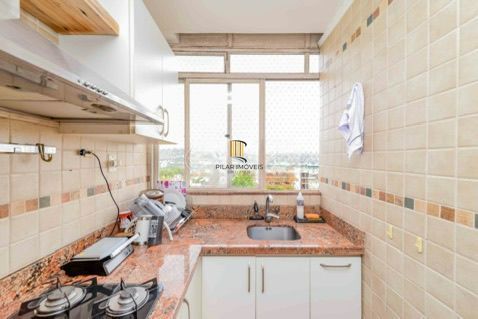 Apartamento 2 dorms, altar alto, 1 vaga de garagem coberta, à venda Rua Catumbi, Medianeira - Porto Alegre