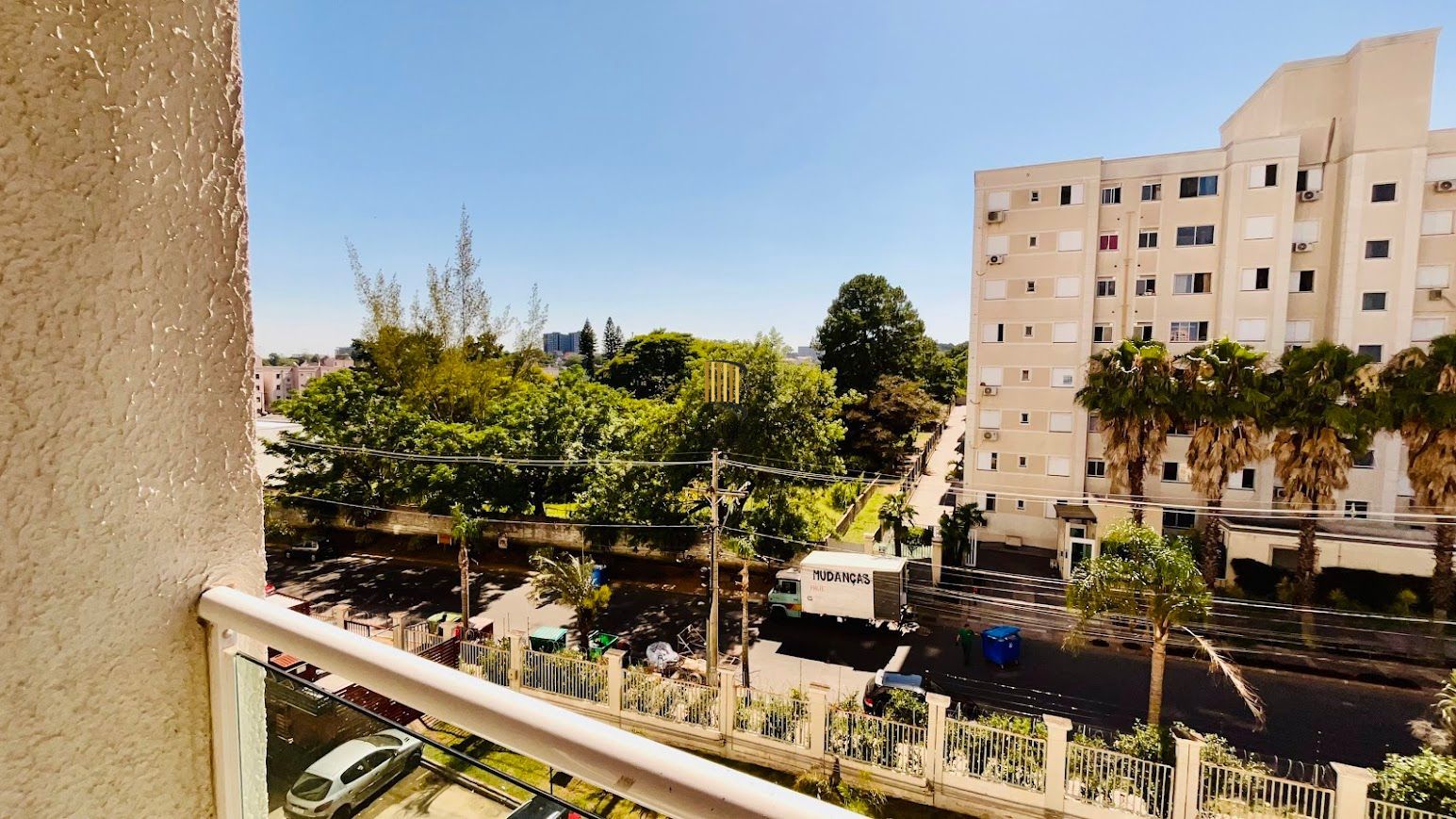 Apartamento no Porto Cruzeiro de 2 dormitórios vaga e infra DESOCUPADO