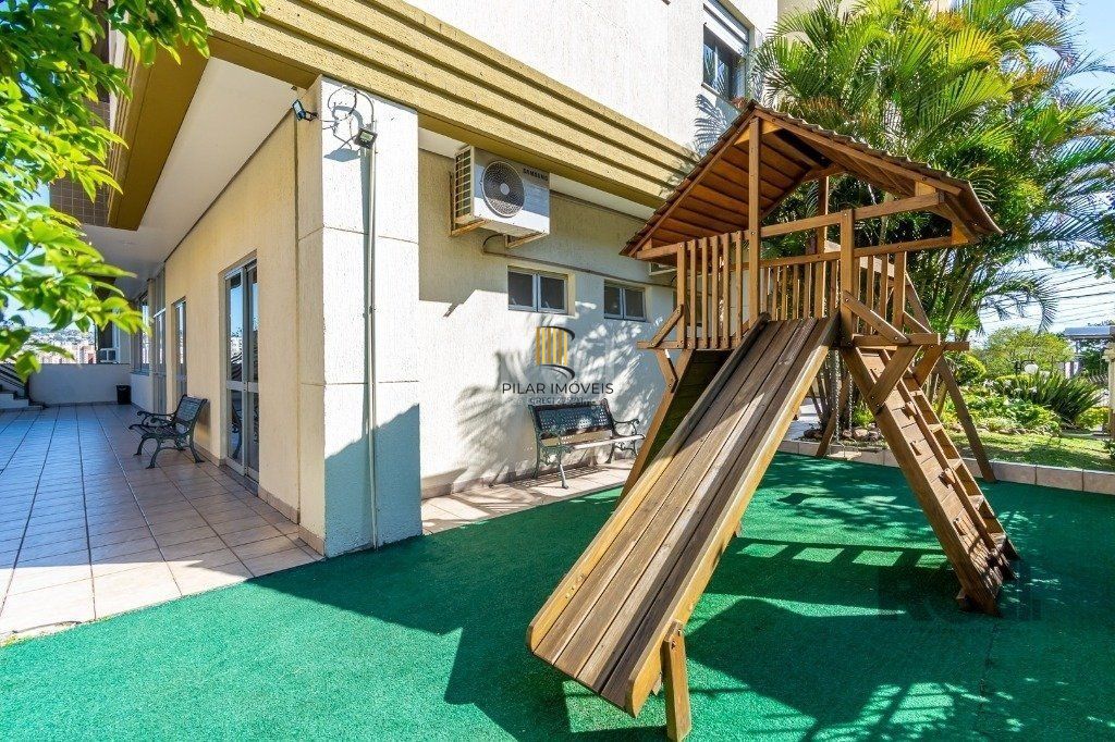 Apartamento para Venda no Petrópolis de 3 dormitórios  vaga e infra