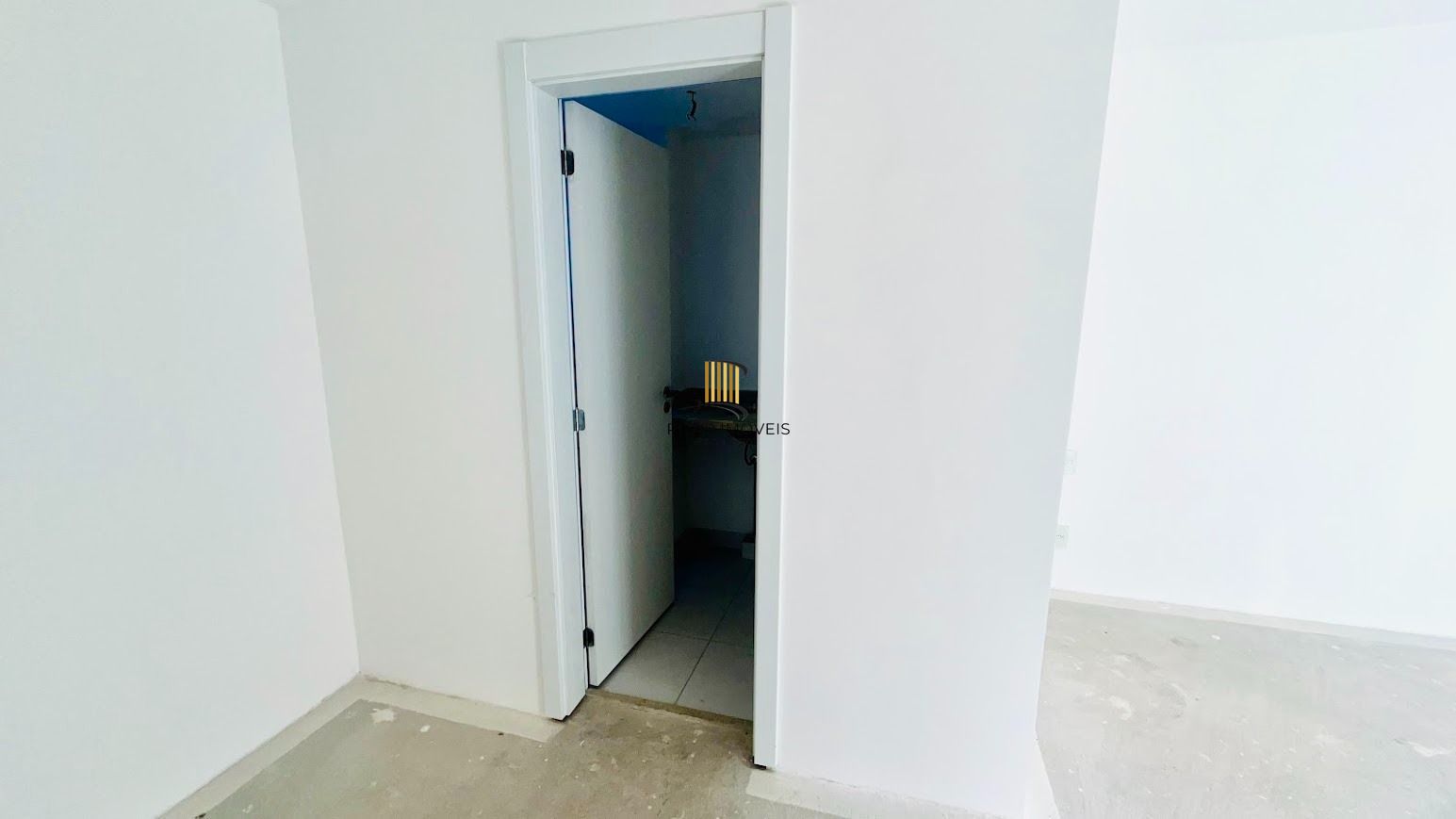 Apartamento NOVO no Condomínio Rossi Reserva de 3 dormitórios e 2 vagas
