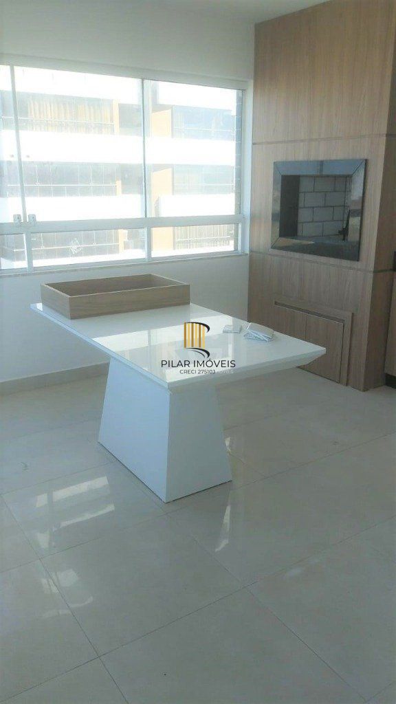 Apartamento alto padrão em Tramandai de 2 dormitórios e 2 vagas