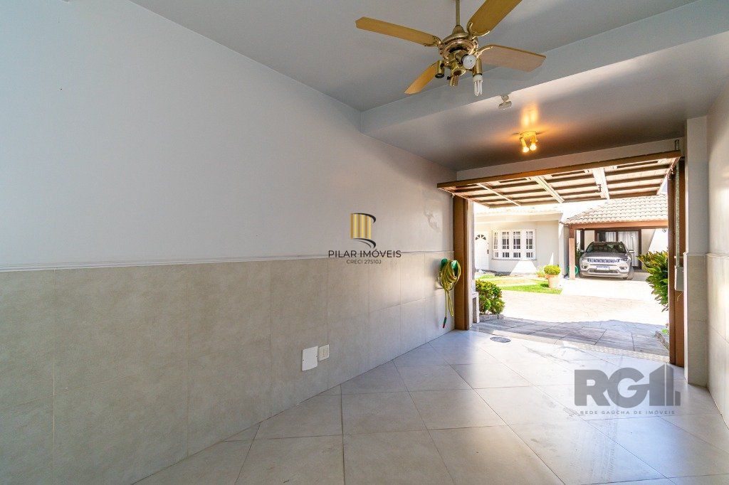 Casa em condominio no Sarandi de 3 dormitórios 2 vagas e infra