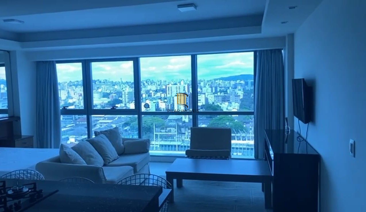 Loft no Tren City andar alto