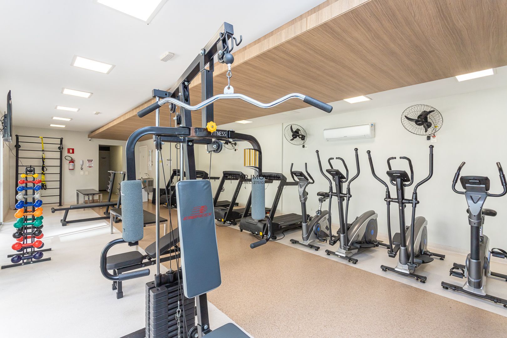 Apartamento 3 dormitórios no bairro Jardim Carvalho