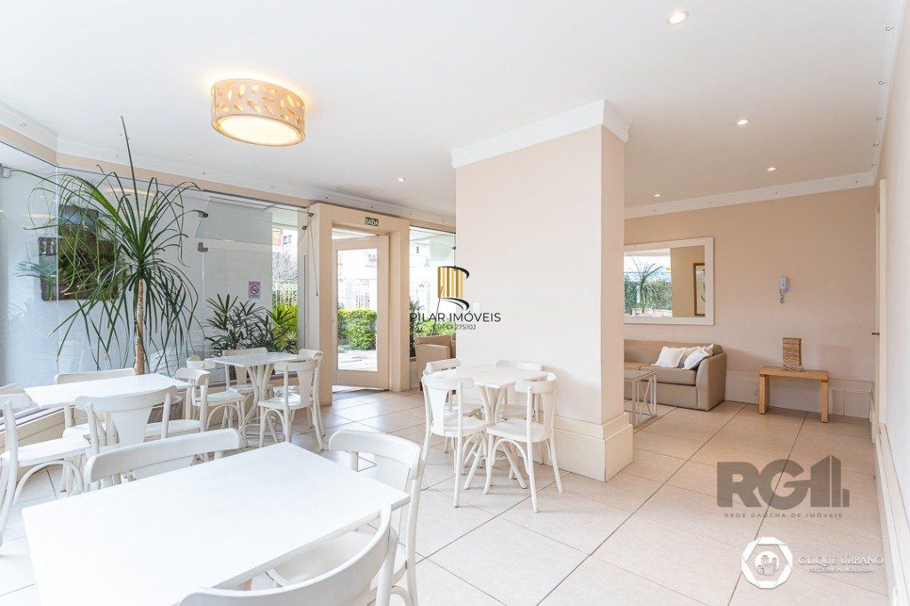 Apartamento para Venda - 102.05m², 3 dormitórios, sendo 1 suites, 2 vagas - Auxiliadora