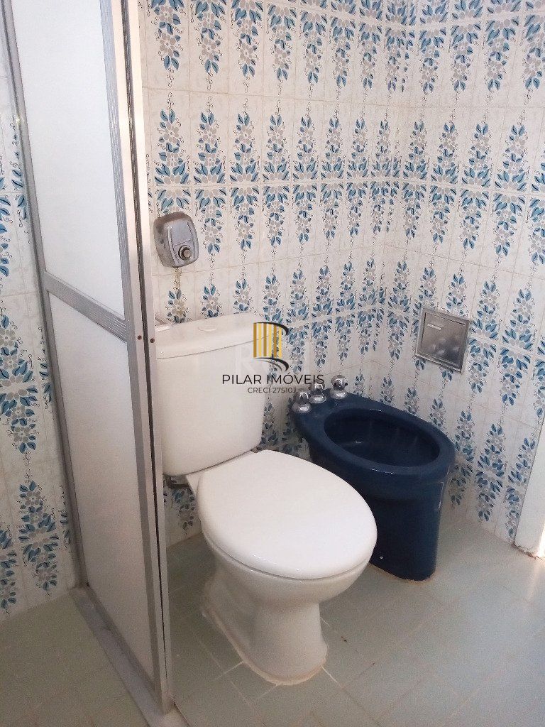 Casa para Venda - 170m², 4 dormitórios, sendo 1 suites, 2 vagas - Tristeza