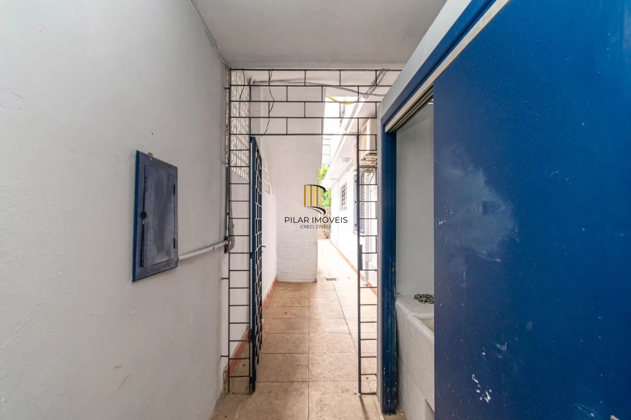 Predio Comercial com 1000m², 5 vagas, no bairro Higienópolis em Porto Alegre para Alugar