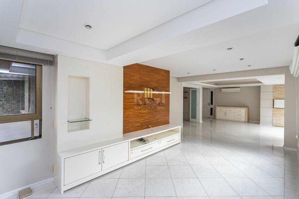 Apartamento para Venda - 141m², 3 dormitórios, sendo 1 suites, 3 vagas - Rio Branco