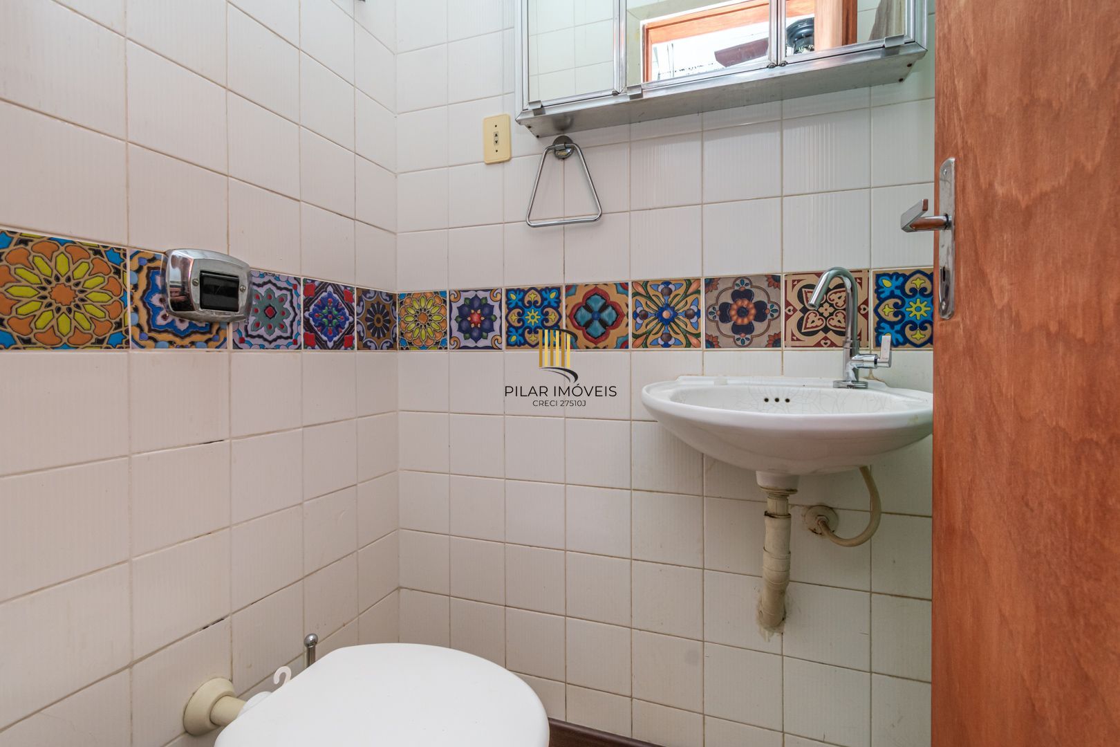 Cobertura 2 dormitórios, 1 vaga - Tristeza