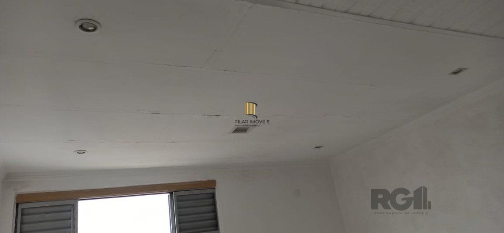 Apartamento 2 dormitórios no bairro Rubem Berta