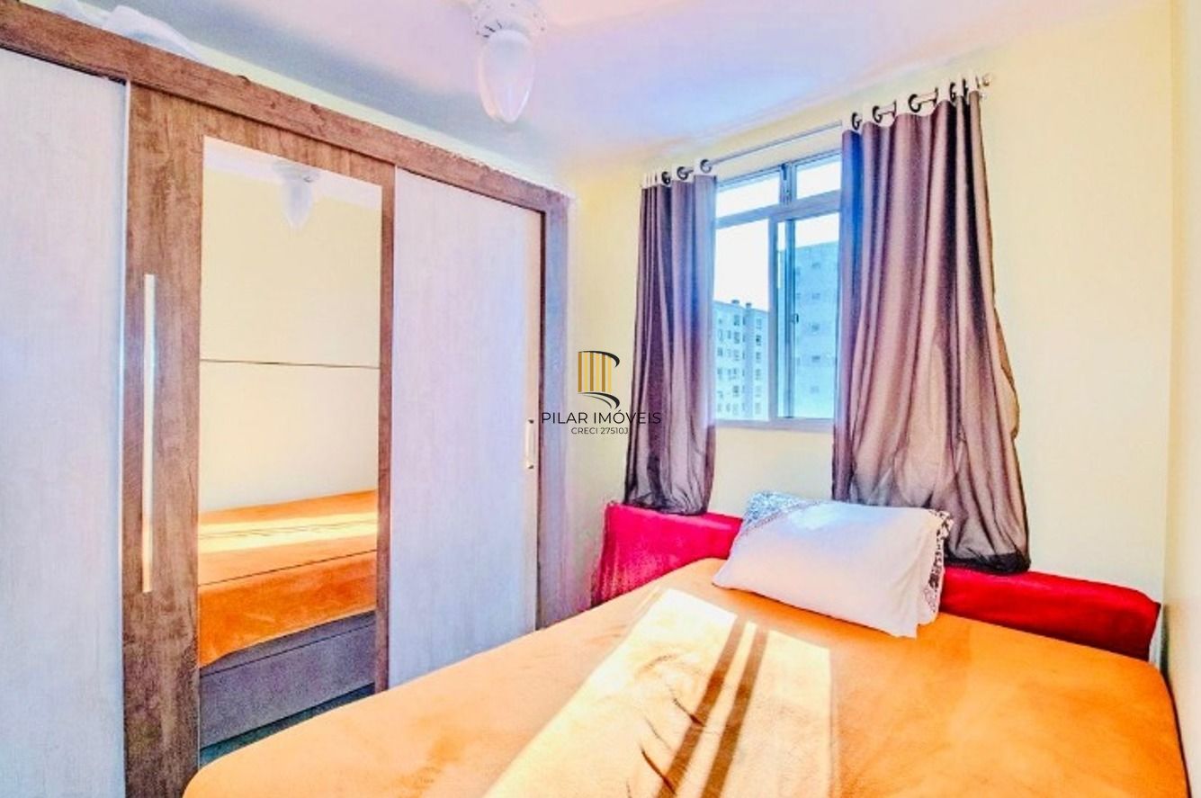 Apartamento no Porto Cruzeiro de 2 dormitórios vaga e infra