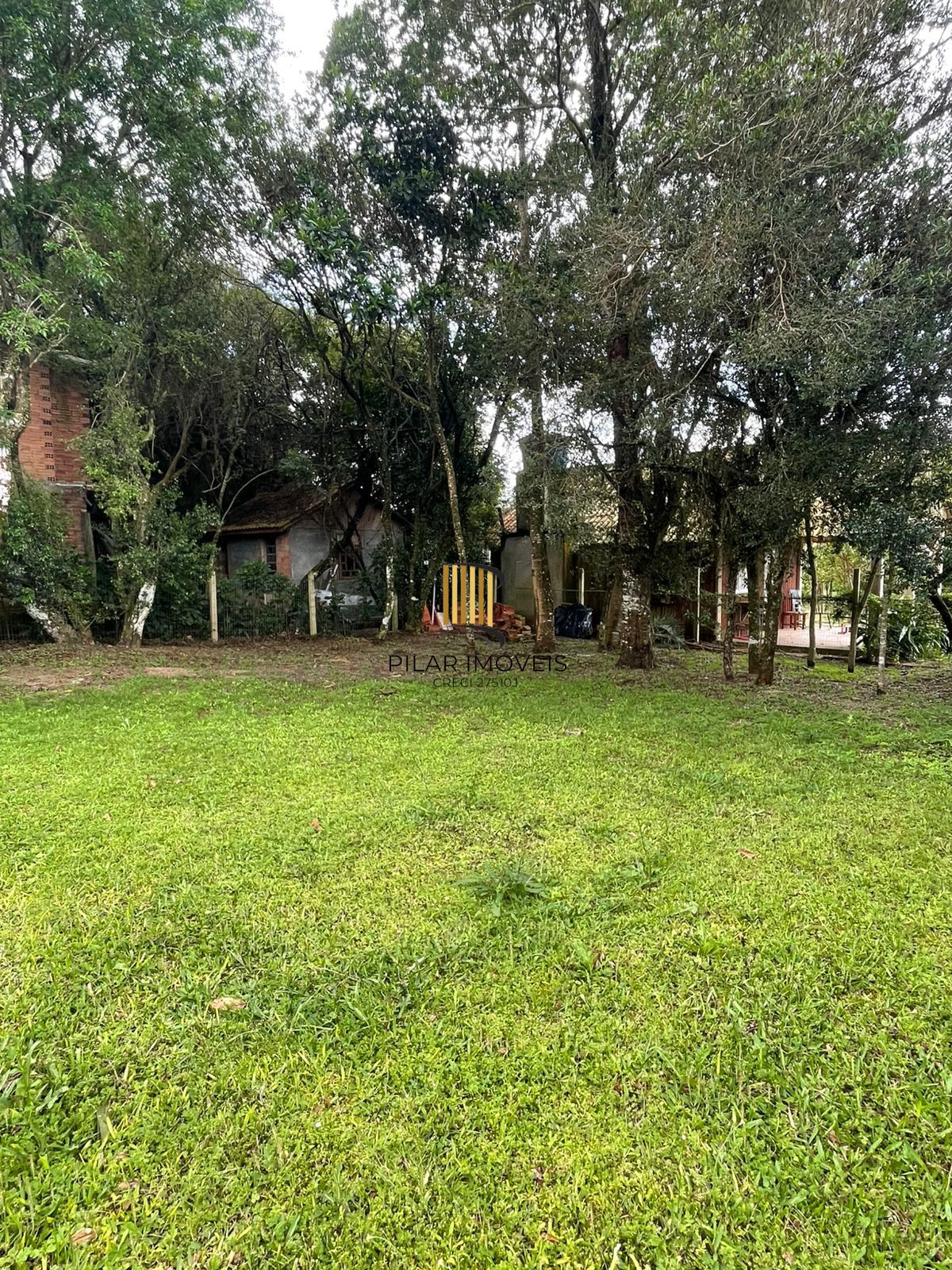 Sitio no Candomínio Rancho Feliz em Águas Claras - Viamão