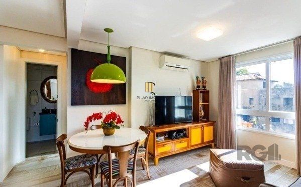 Apartamento no Partenon de 1 dormitório e vaga
