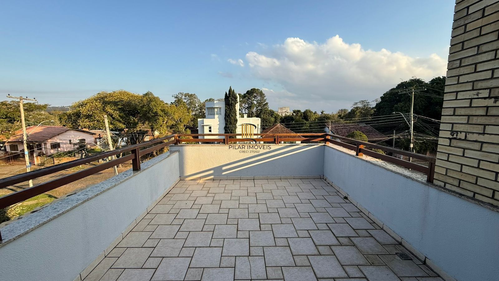 Casa 3 dormitórios no bairro Ipanema
