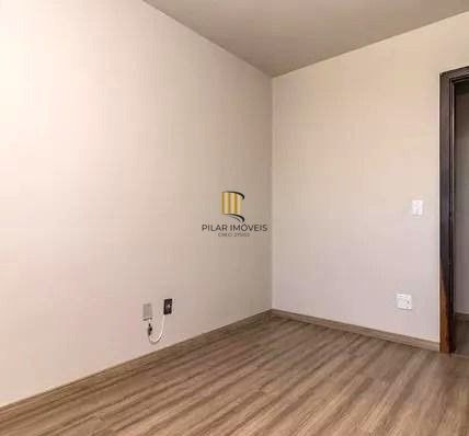Apartamento amplo no bairro Tristeza de 3 dormitórios e 2 vagas