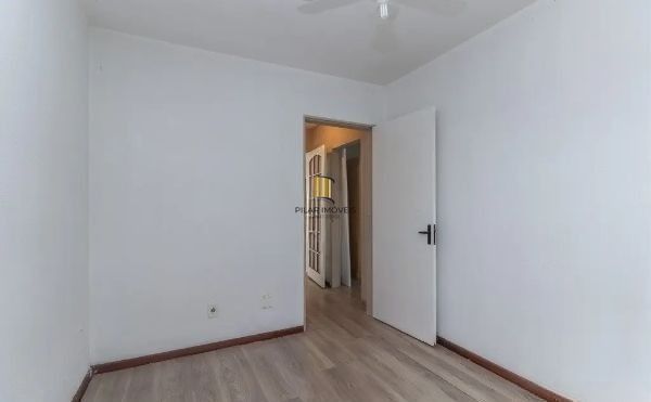 Apartamento na Medianeira de 3 dormitórios e vaga