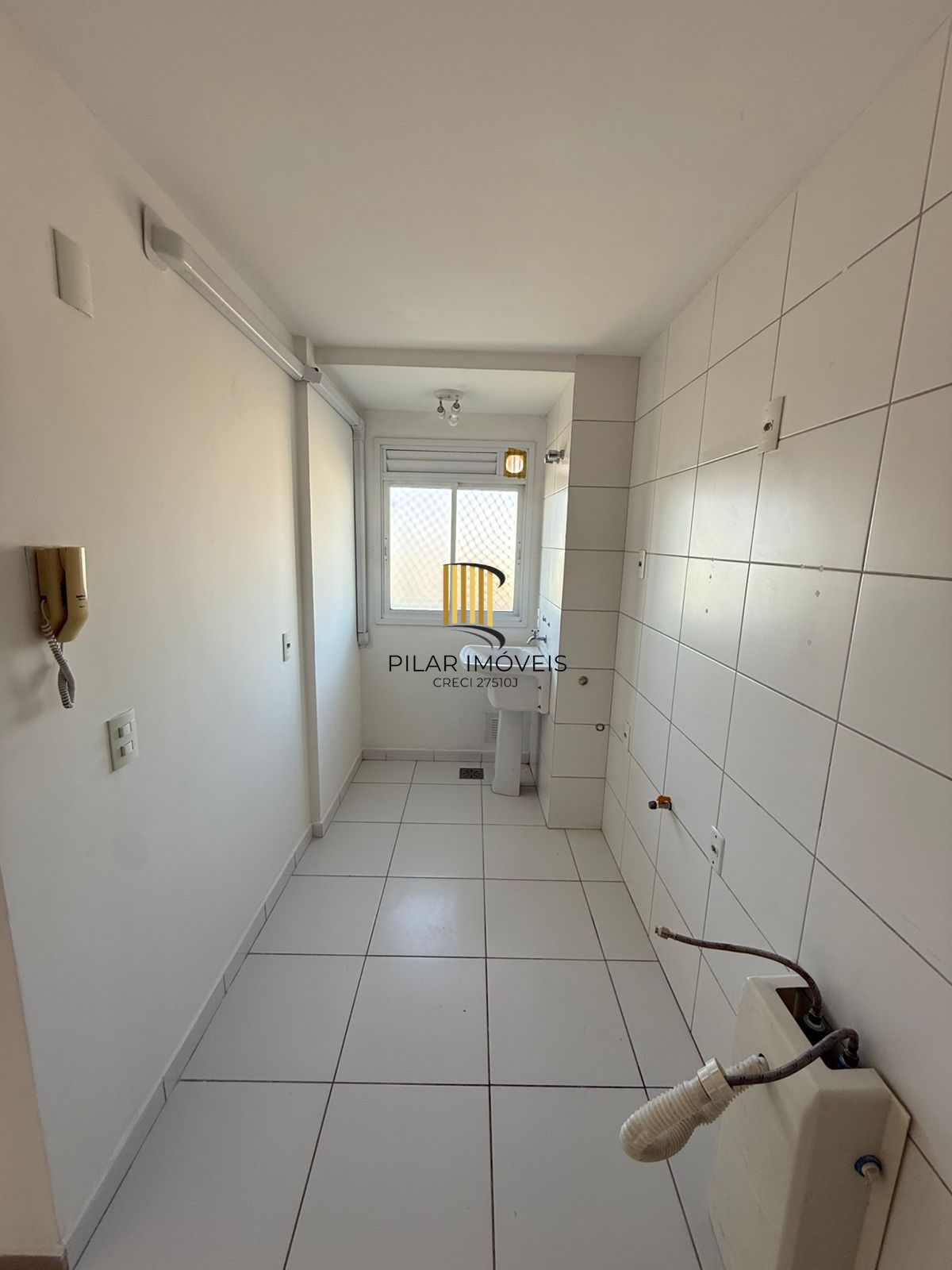 Apartamento de 2 dormitórios e vaga no Rossi Fiateci