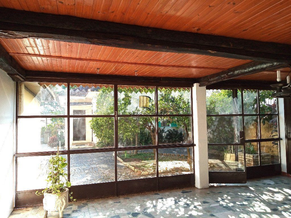 Casa para Venda - 170m², 4 dormitórios, sendo 1 suites, 2 vagas - Tristeza