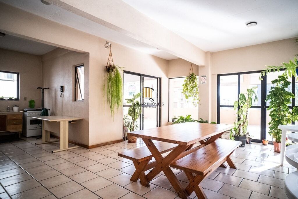 Conjunto/Sala para Venda - 25m², 0 dormitórios, Petrópolis