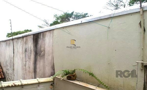 Casa em condominio no bairro Tristeza de 3 dormitórios e vaga