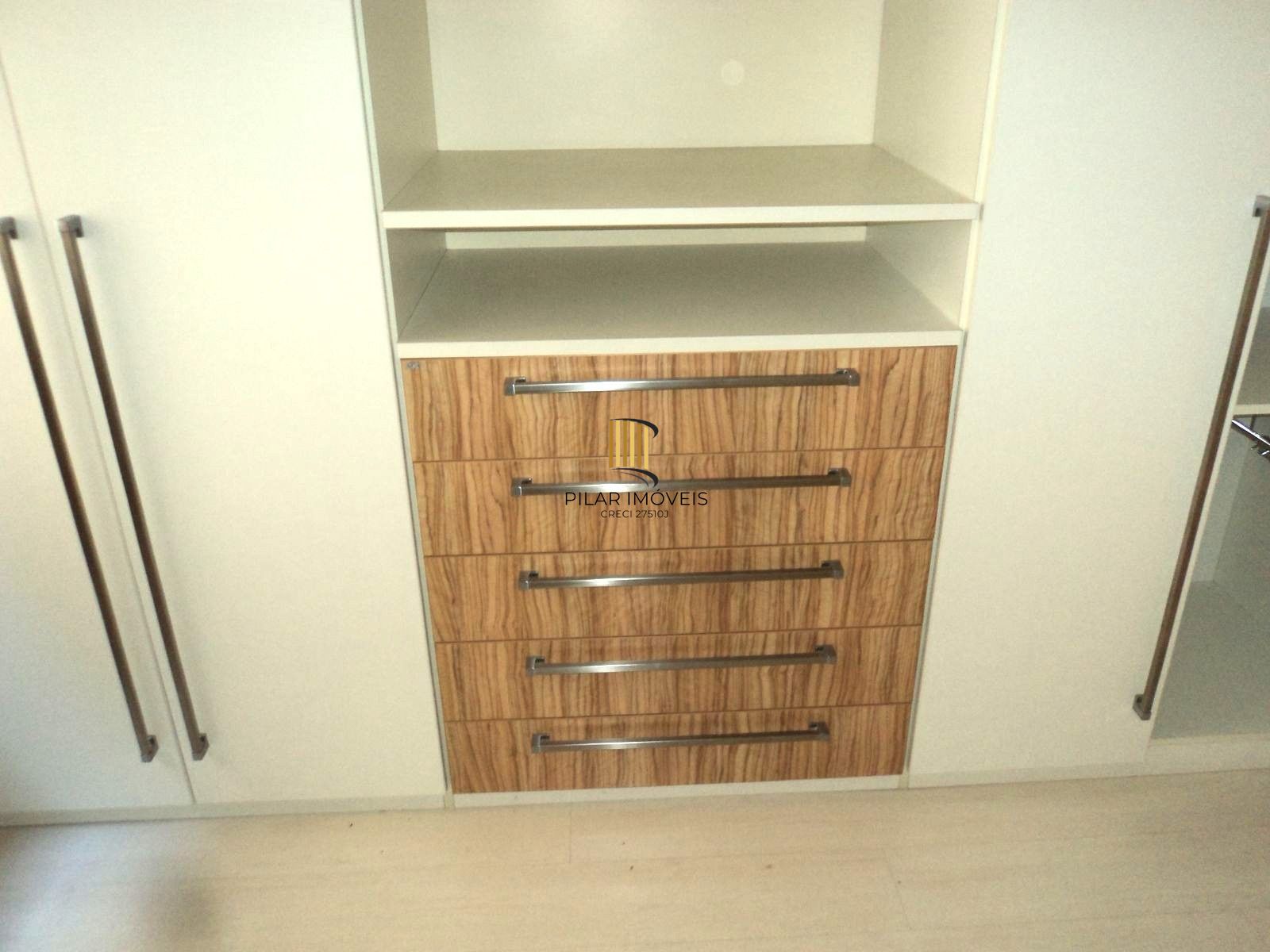 Apartamento no Bom Fim de 2 dormitórios e vaga