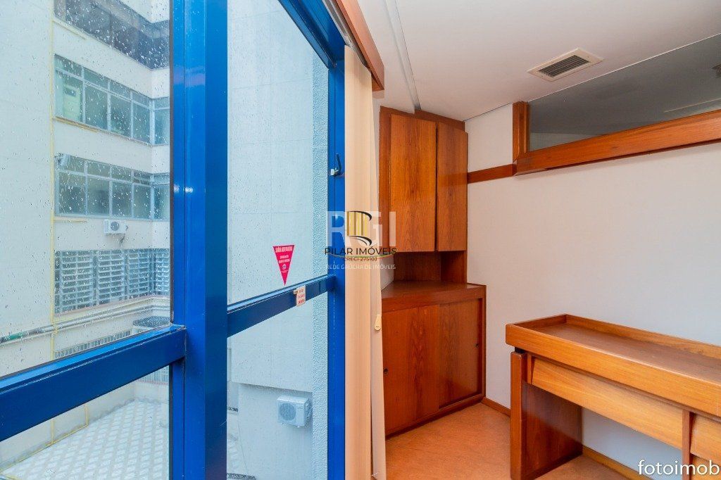 Conjunto/Sala para Venda - 55m², 2 dormitórios, 1 vaga - Centro Histórico
