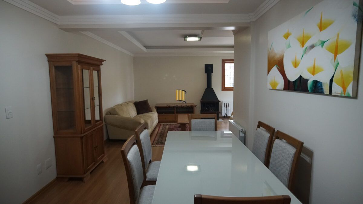 Apartamento no Centro de Gramado de 2 dormitórios e vaga