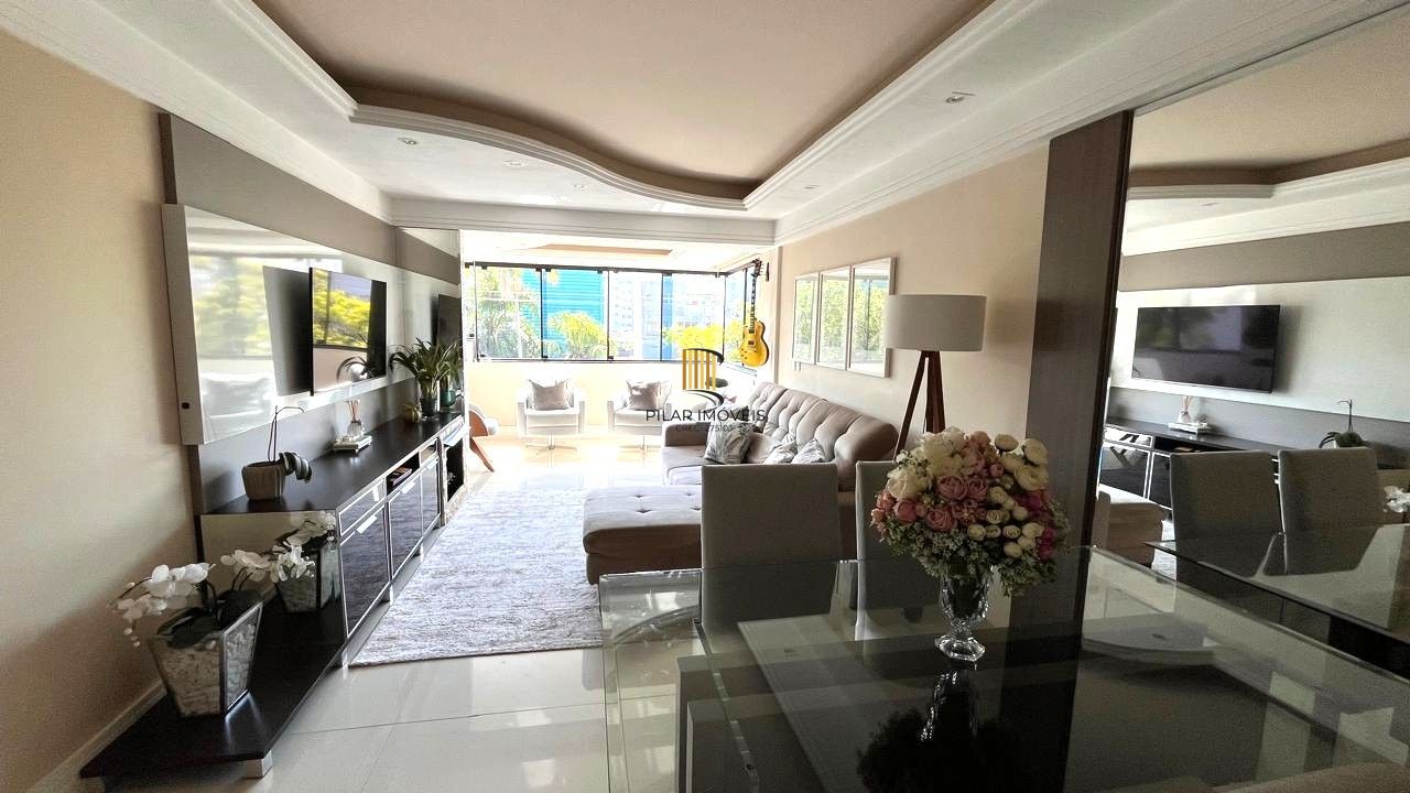 Apartamento de 2 dormitórios e vaga no bairro Santana