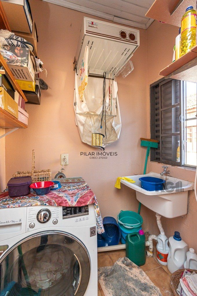 Casa sobrado no Jardim do Salso de 3 dormitórios