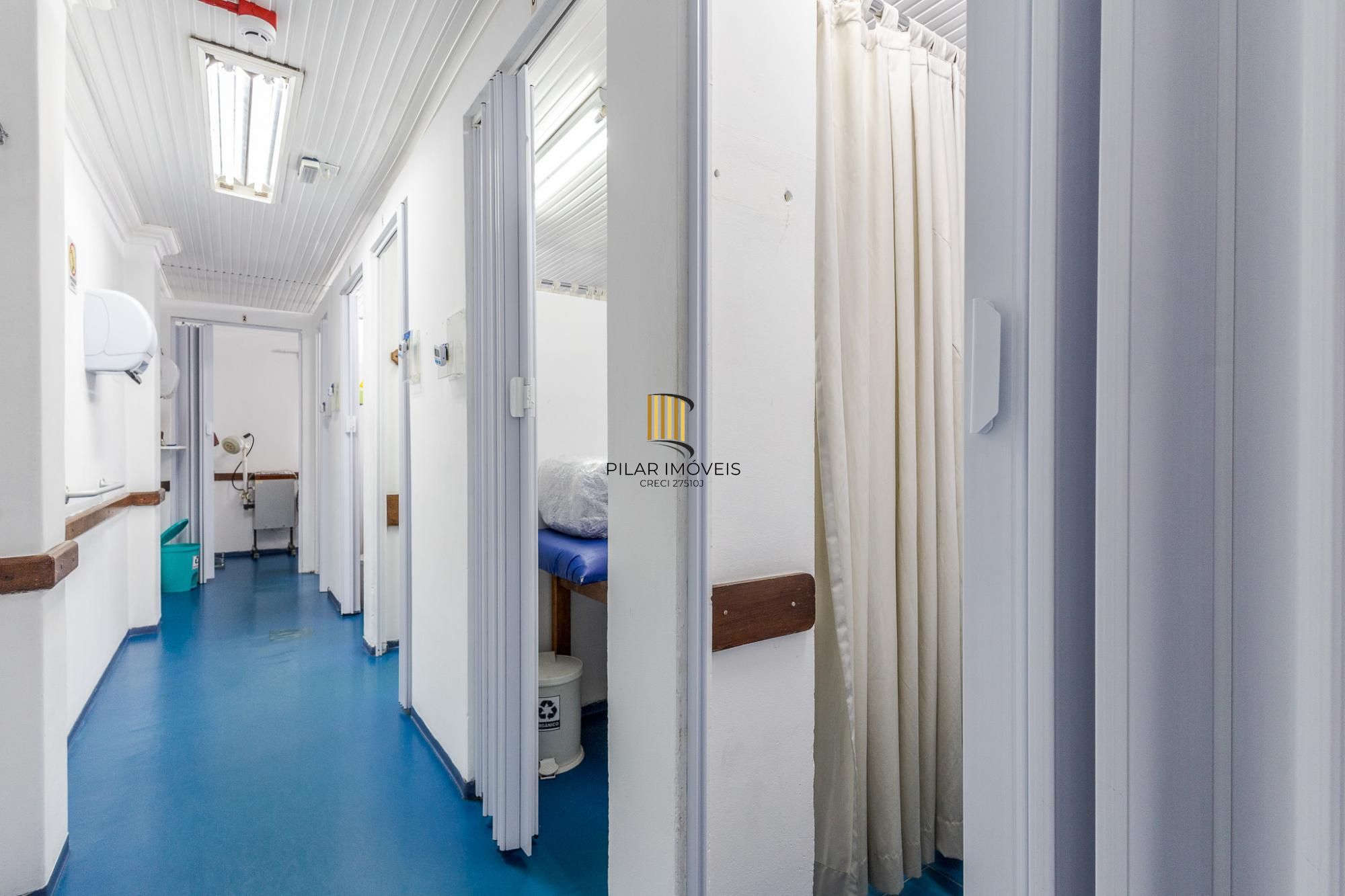 Prédio Comercial no bairro Rio Branco com 912m²