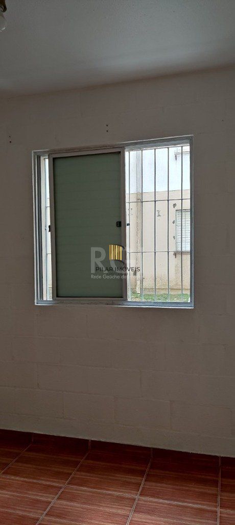 Apartamento 2 Dormitório(s) Bairro Rubem Berta