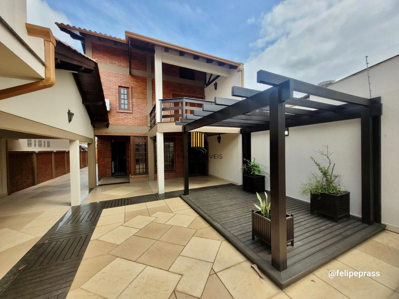 Casa 2 dormitórios no bairro Rio Branco