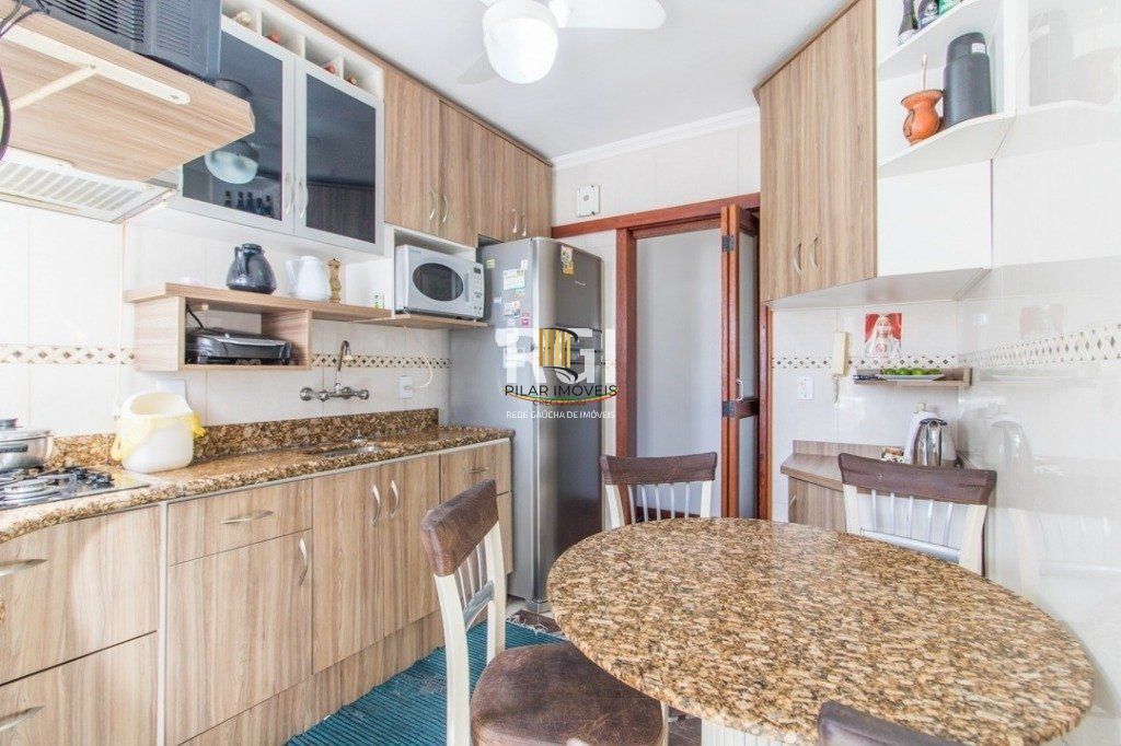 Cobertura para Venda - 170m², 3 dormitórios, 2 vagas - São Sebastião