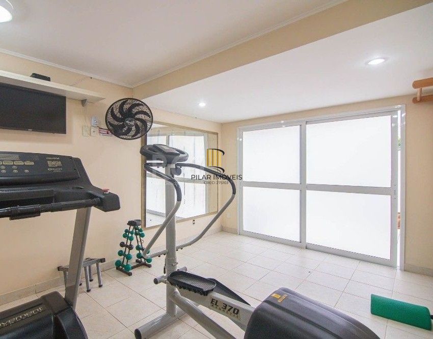 Apartamento no Bom Fim de 2 dormitórios e vaga