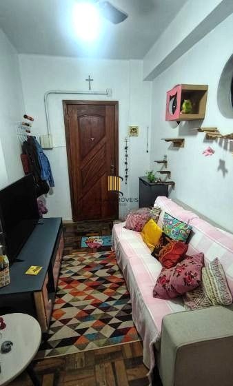 Apartamento no Centro de 1 dormitório desocupado