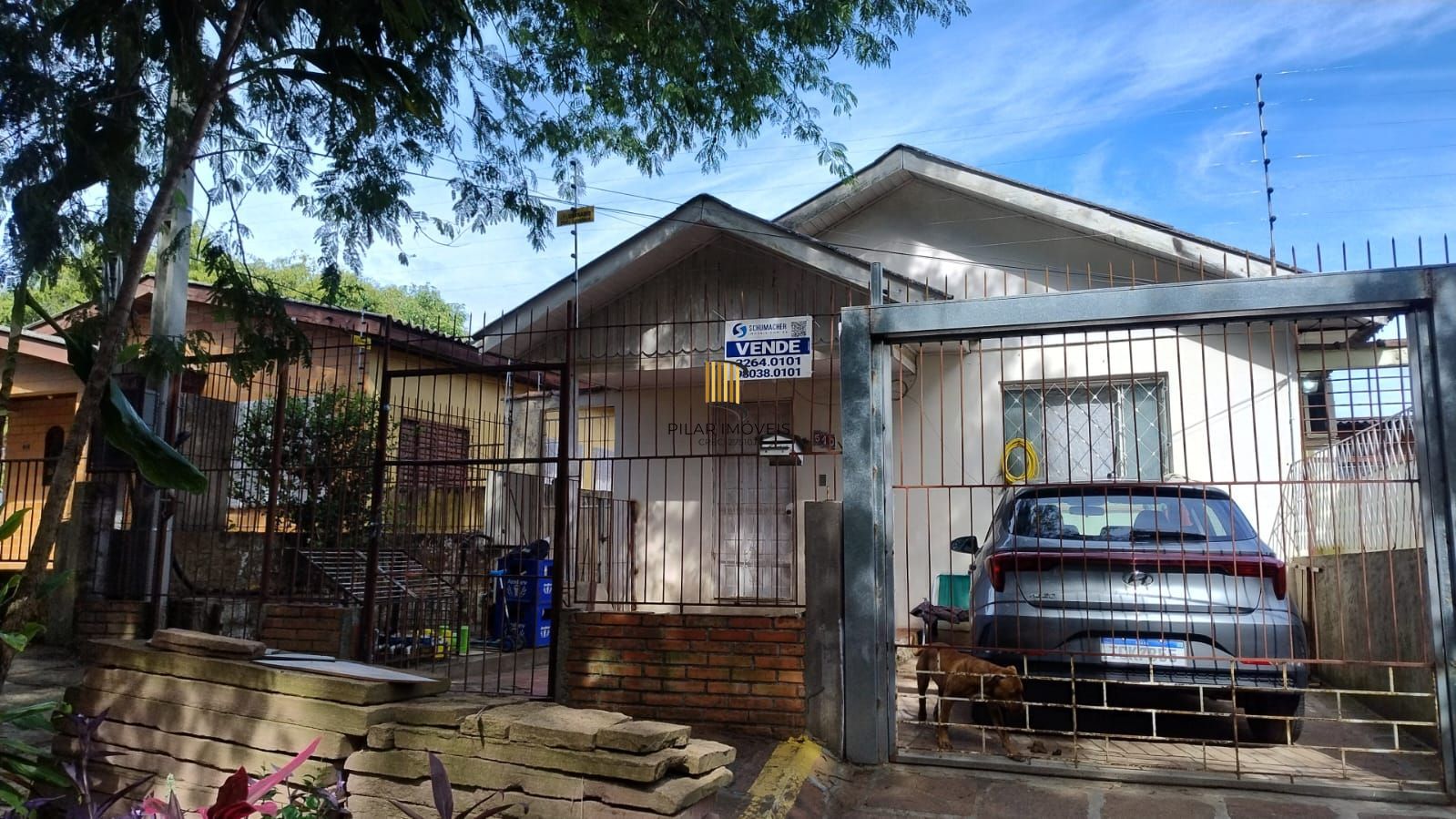 Casa 2 dormitórios no bairro Parque Santa Fé