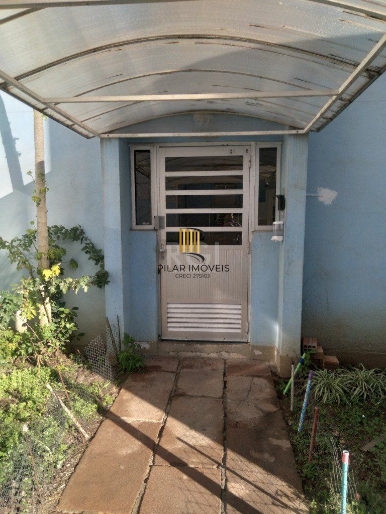 Apartamento para Venda - 38m², 2 dormitórios, 1 vaga - Rubem Berta
