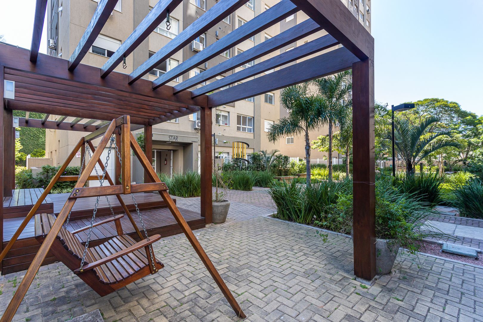 Apartamento 3 dormitórios no bairro Jardim Carvalho