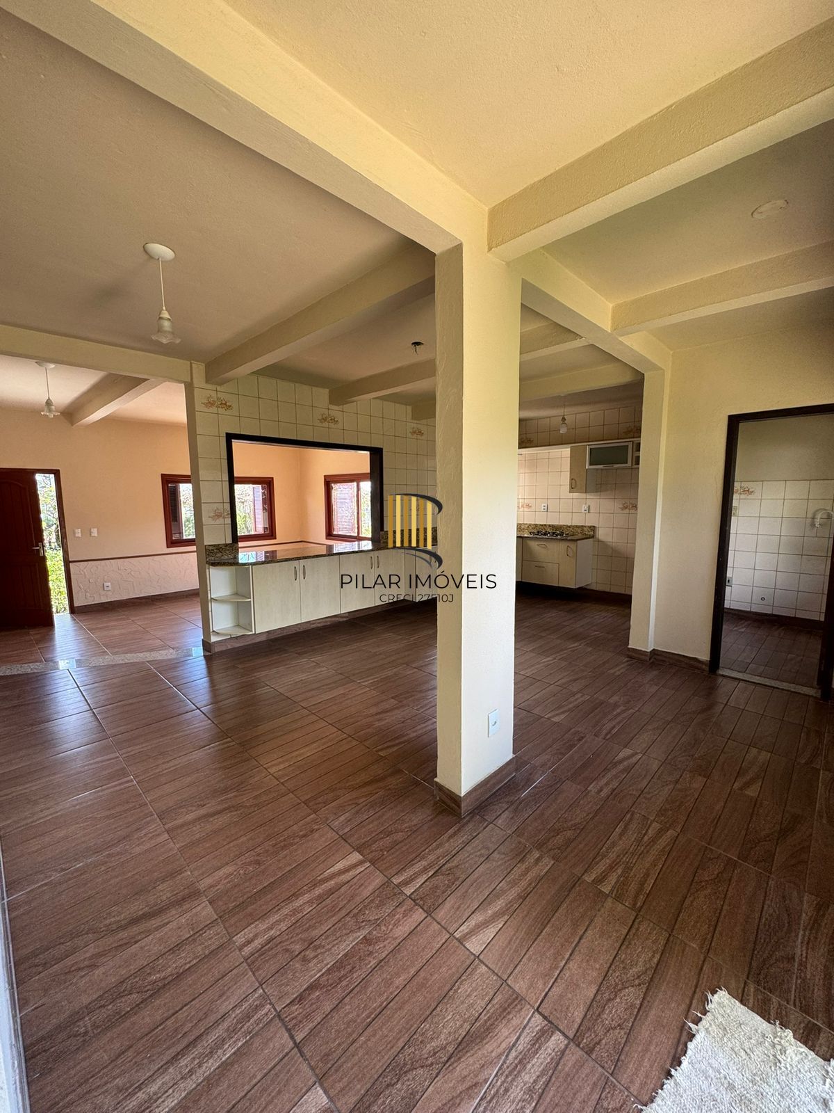 Casa 4 dorms à venda Avenida Manoel Elias, Porto Alegre.