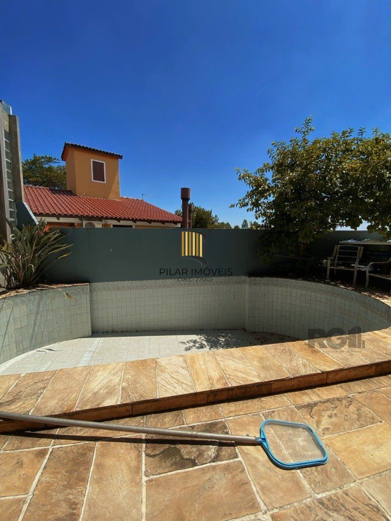 Casa no Teresópolis de 4 dormitórios e 4 vagas