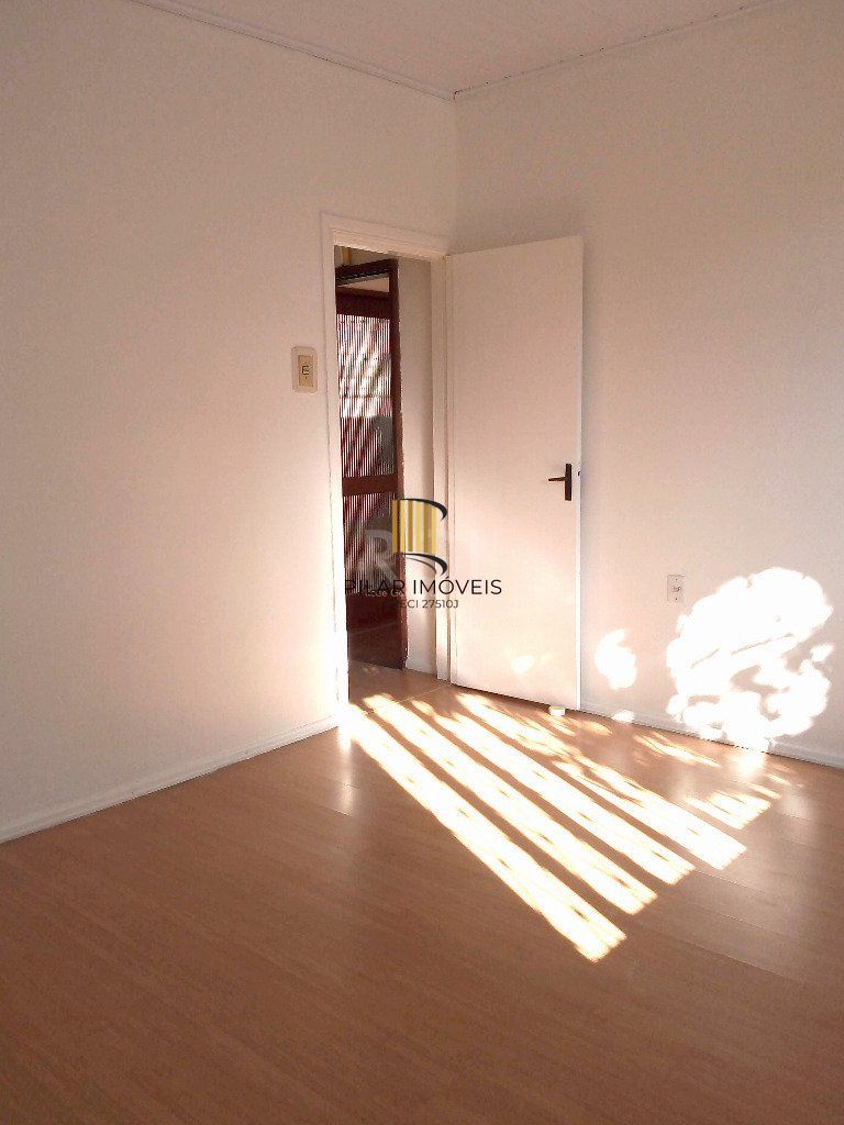 Casa para Venda - 170m², 4 dormitórios, sendo 1 suites, 2 vagas - Tristeza