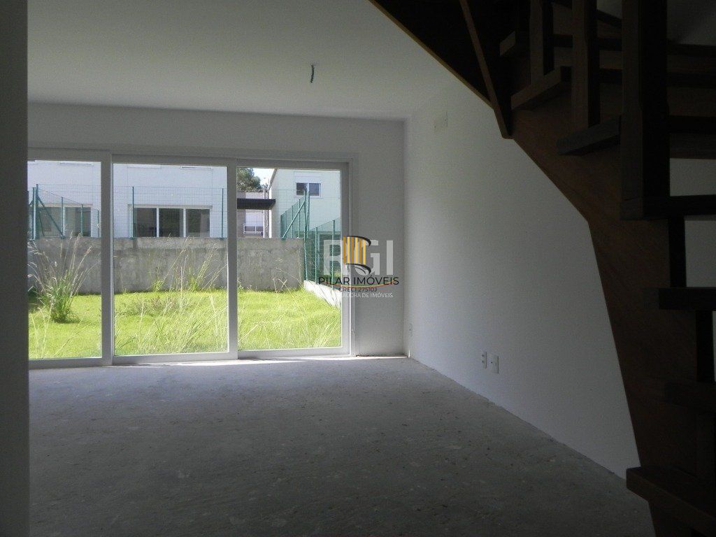 Sobrado para Venda - 97.56m², 3 dormitórios, sendo 1 suites, 3 vagas - Agronomia